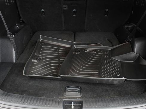 Used 2017 Kia Sorento AWD image 18