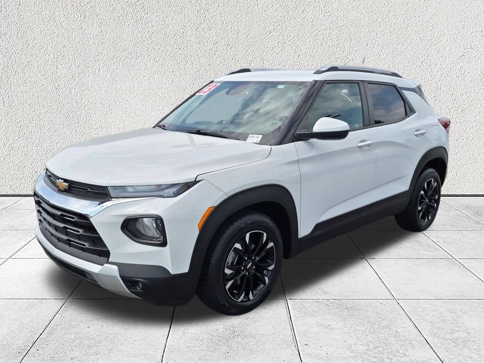 Used 2023 Chevrolet TrailBlazer LT FWD image 7