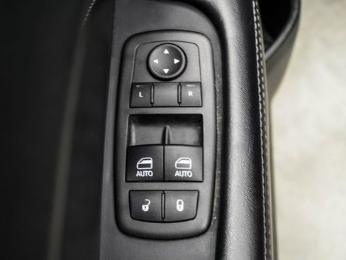 Used 2022 Dodge Challenger R/T Scat Pack RWD image 32
