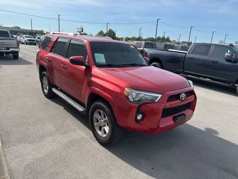 Used 2016 Toyota 4Runner SR5 AWD/4WD image 21