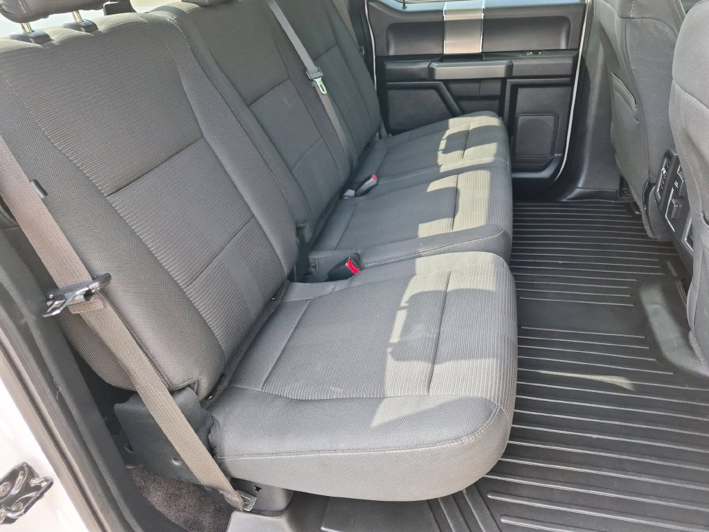 Used 2016 Ford F150 XLT w/ Equipment Group 302A Luxury AWD/4WD image 21