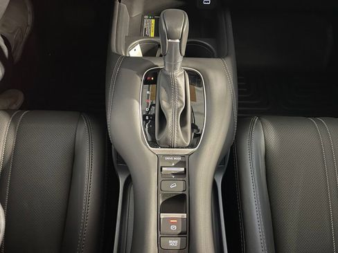 Used 2025 Honda HR-V EX-L image 23