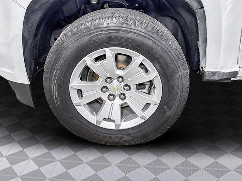 Used 2021 Chevrolet Colorado LT w/ Safety Package image 29