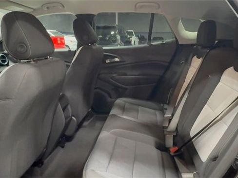 New 2026 Chevrolet Trax LS image 13