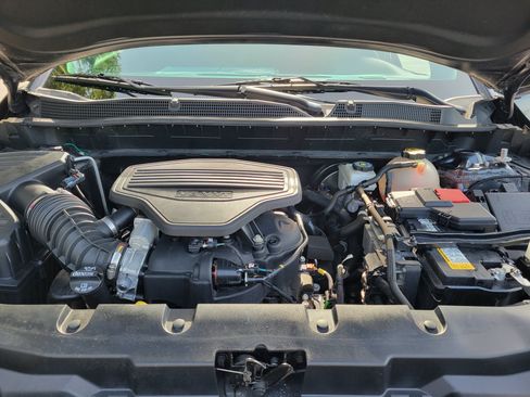 Certified 2021 Chevrolet Blazer LT AWD/4WD image 11