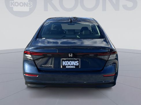 Used 2024 Honda Accord EX image 5