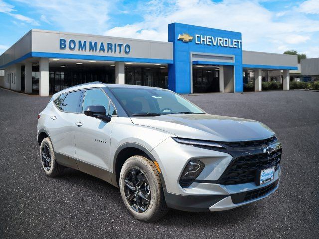 New 2026 Chevrolet Blazer LT w/ Convenience Package AWD/4WD image 7