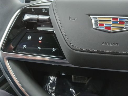 Used 2026 Cadillac Escalade Platinum Sport w/ LPO, ONYX Package image 21