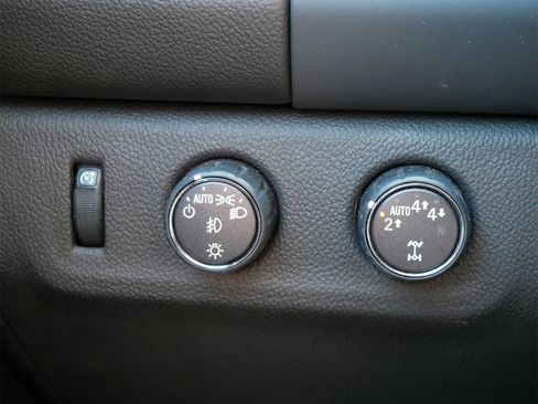 Used 2021 GMC Canyon AT4 image 24