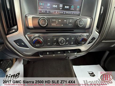 Used 2017 GMC Sierra 2500 SLE w/ SLE Preferred Package AWD/4WD image 17