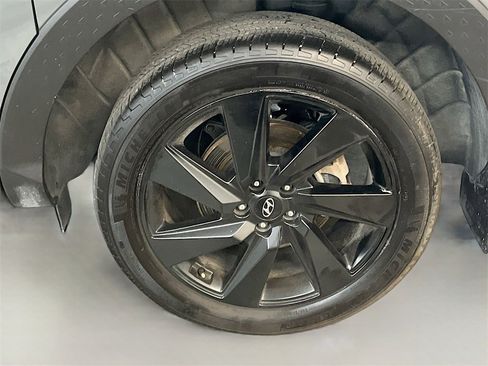 Used 2024 Hyundai Santa Cruz Night image 29