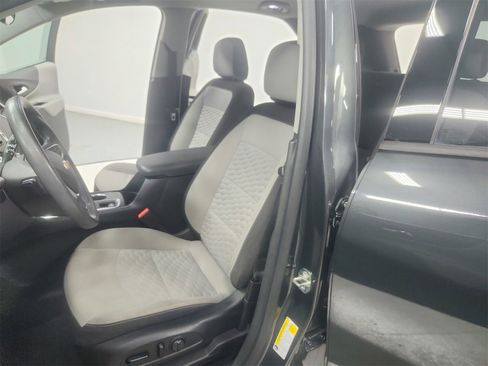 Used 2019 Chevrolet Equinox LS w/ LS Convenience Package image 19