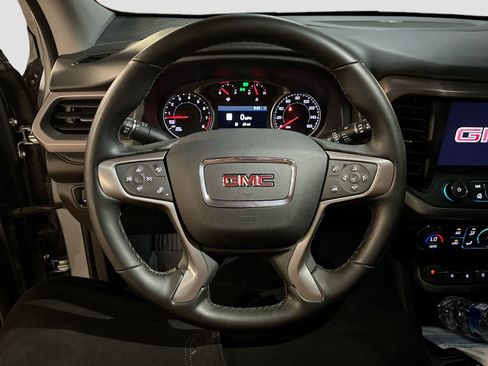 Used 2023 GMC Acadia AT4 w/ Preferred Package AWD/4WD image 11