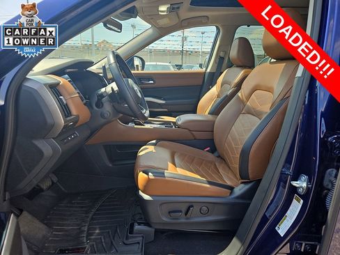 Used 2023 Nissan Pathfinder Platinum AWD/4WD image 14