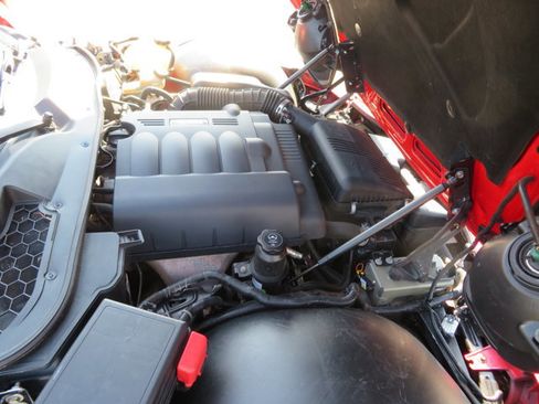 Used 2006 Pontiac Solstice Convertible w/ Premium Package image 18
