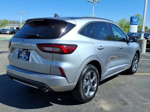 Used 2024 Ford Escape ST-Line w/ Tech Pack #1 AWD/4WD image 12