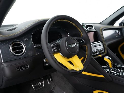 New 2026 Bentley Bentayga Speed image 14