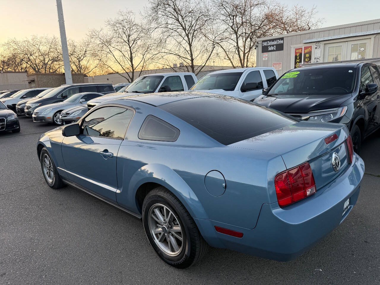 Used 2006 Ford Mustang Coupe RWD image 8