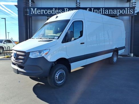 New 2026 Mercedes-Benz Sprinter 3500 image 2