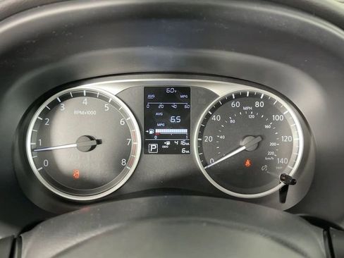 New 2025 Nissan Kicks Play S image 25