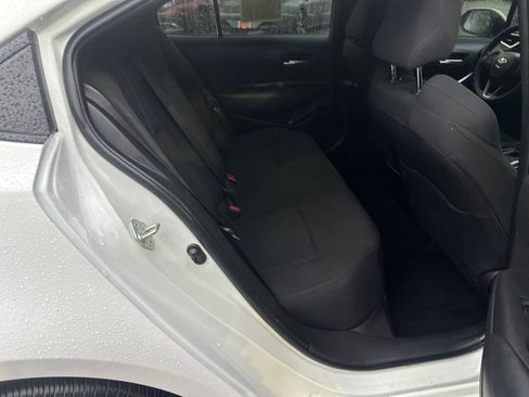 Used 2021 Toyota Corolla SE image 15