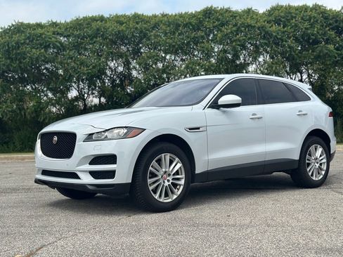 Used 2019 Jaguar F-PACE Prestige AWD/4WD image 3