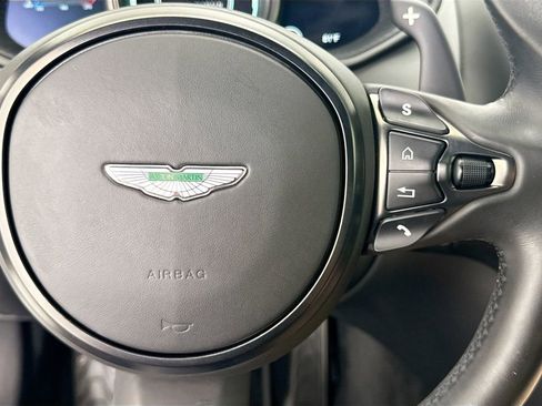 Used 2018 Aston Martin DB11 V12 RWD image 12