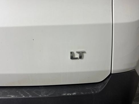 Used 2018 Chevrolet Traverse LT FWD image 13