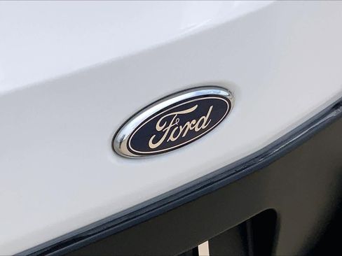 Used 2020 Ford Transit 250 Low Roof RWD image 28