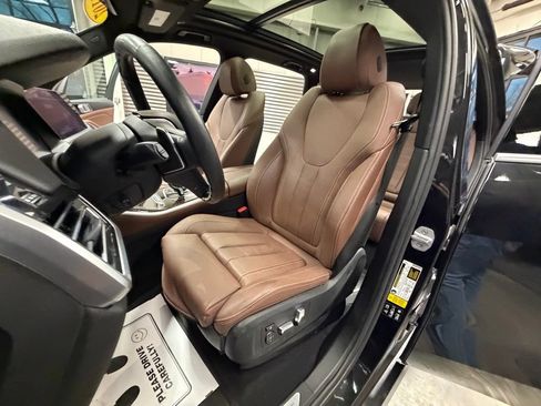 Used 2019 BMW X5 xDrive40i w/ Convenience Package AWD/4WD image 8