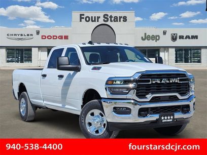 New 2026 RAM 2500 Tradesman w/ Chrome Appearance Group
