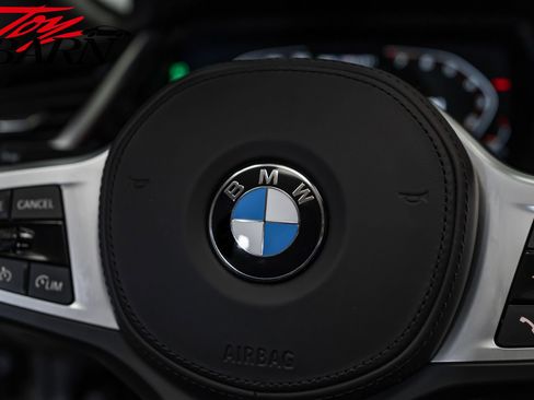Used 2025 BMW Z4 M40i w/ Edition image 38