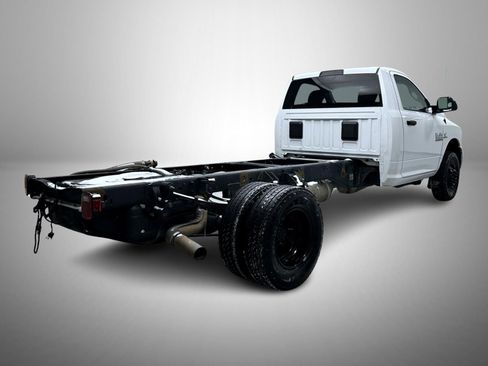 Used 2018 RAM 3500 4x4 Regular Cab DRW image 5