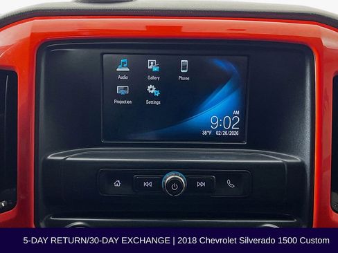 Used 2018 Chevrolet Silverado 1500 Custom image 16