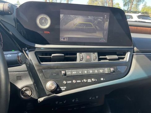 Used 2022 Lexus ES 350 w/ Premium Package image 20