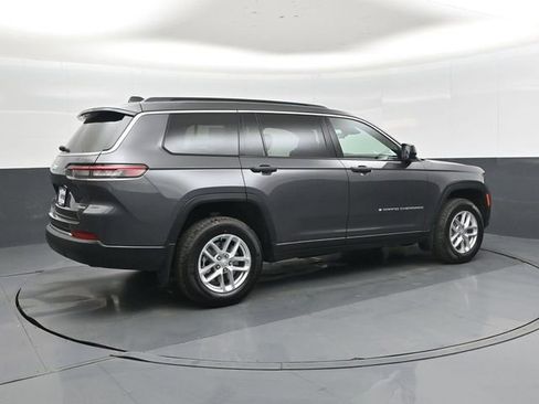 New 2026 Jeep Grand Cherokee L Laredo w/ MOPAR Finishing Package AWD/4WD image 3