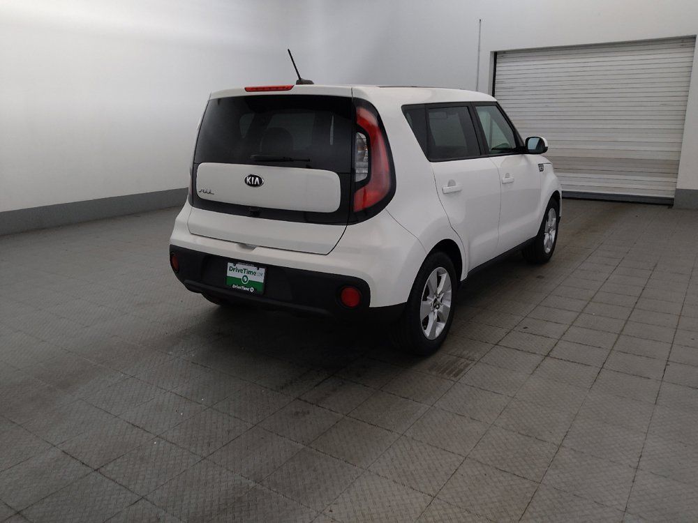 Used 2019 Kia Soul FWD image 9