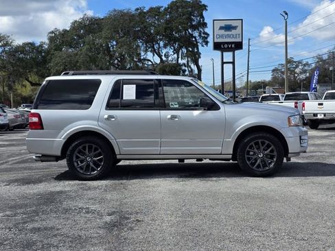 Used 2017 Ford Expedition Limited w/ Equipment Group 301A image 6