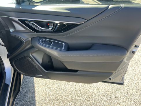 Certified 2025 Subaru Outback Limited w/ Popular Package #2 image 14