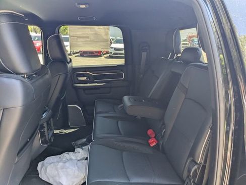 New 2026 RAM 2500 Laramie AWD/4WD image 14