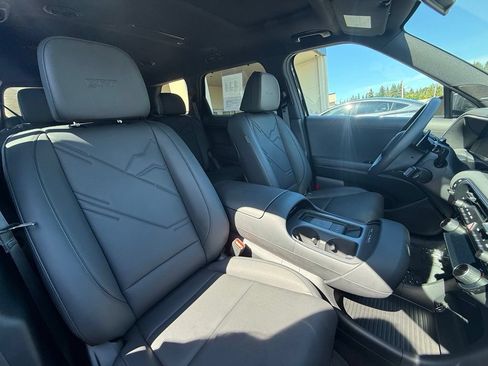 Certified 2026 Hyundai Palisade XRT Pro AWD/4WD image 23