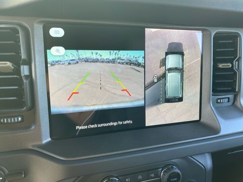 New 2025 Ford Bronco Badlands image 27