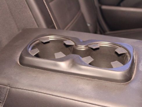 Used 2021 GMC Canyon Denali image 15