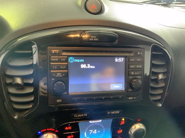 Used 2013 Nissan Juke SL AWD/4WD image 27