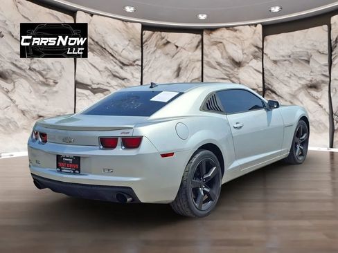 Used 2010 Chevrolet Camaro LT w/ RS Package RWD image 6