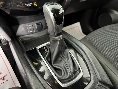 Used 2018 Nissan Rogue Sport S w/ S Appearance Package image 20