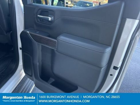 Used 2022 GMC Sierra 1500 Denali w/ Denali Reserve Package image 39
