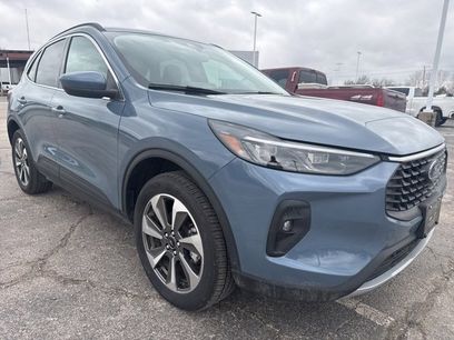 Used 2025 Ford Escape Platinum