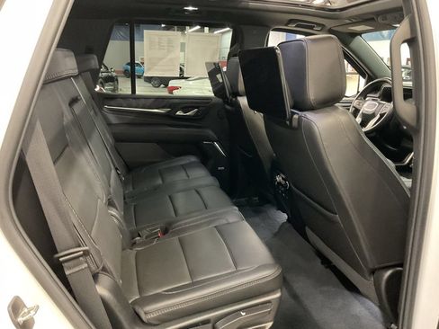 Used 2023 GMC Yukon Denali w/ Denali Reserve Package AWD/4WD image 20