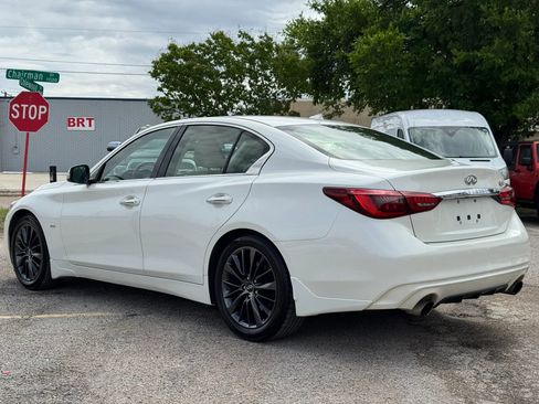 Used 2018 INFINITI Q50 Luxe w/ Essential Package (3.0T Luxe) RWD image 4